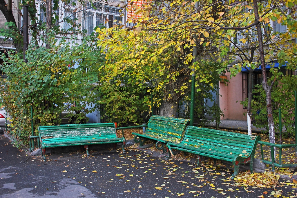 Benches of Yerevan - Tatevik  Vardanyan - The Armenite