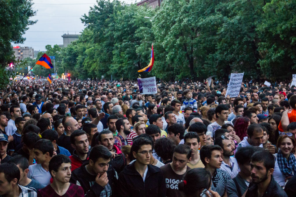 electric-yerevan-tatev-vardanyan-the-armenite-14